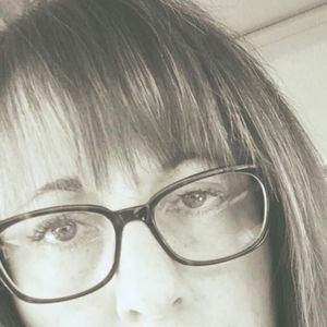 Meet your Posher, Hollye